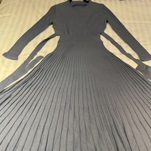 Women knitted midi pleated dress with attached belt in color gray-blue, size S/M